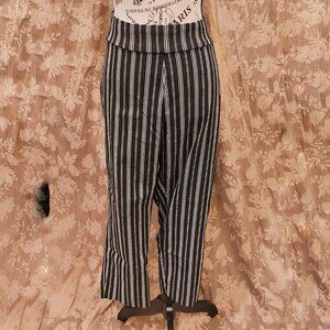 Investments Black and White Striped Pull-On Trousers, Size 16, Gently Used